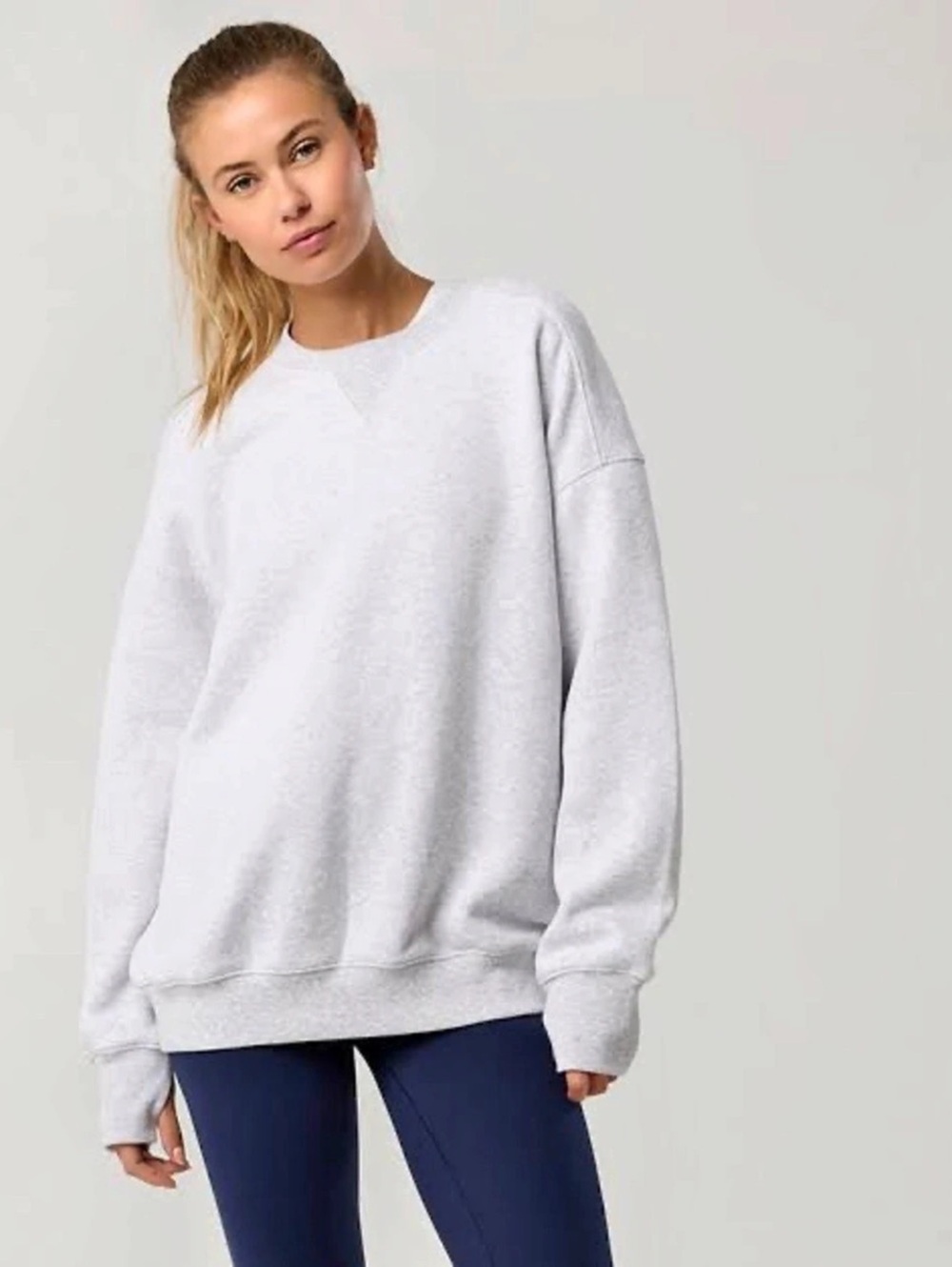 Offline by Aerie Cloud Fleece Oversized Crewneck Sweatshirt Medium